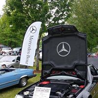 Mercedes R129 SL Hood Pad (Show Quality)